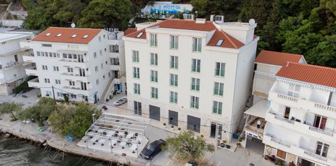 budynek główny, obiekt