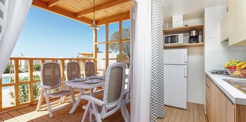 kuchnia / aneks kuchenny, balkon / taras