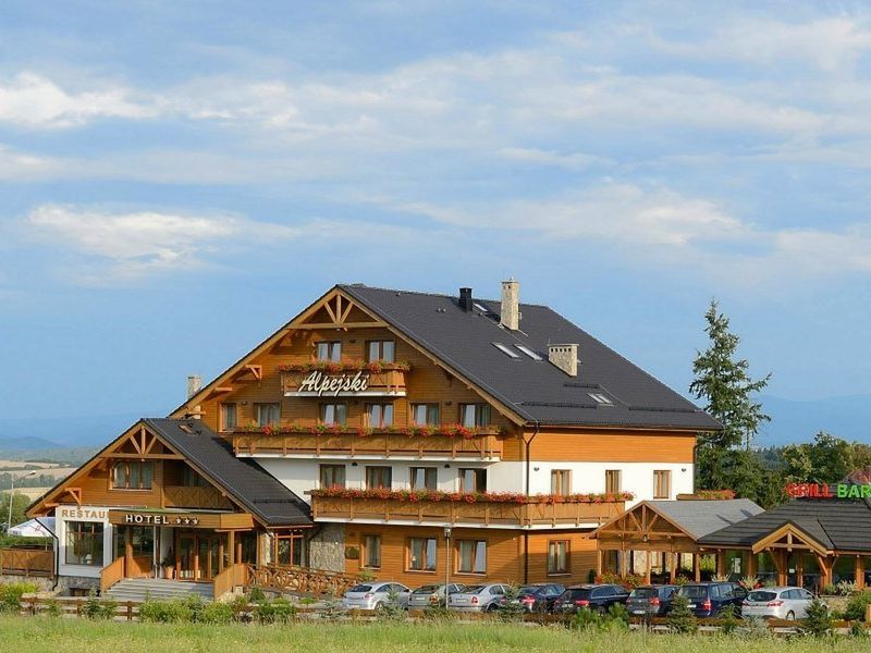 obiekt, teren hotelu