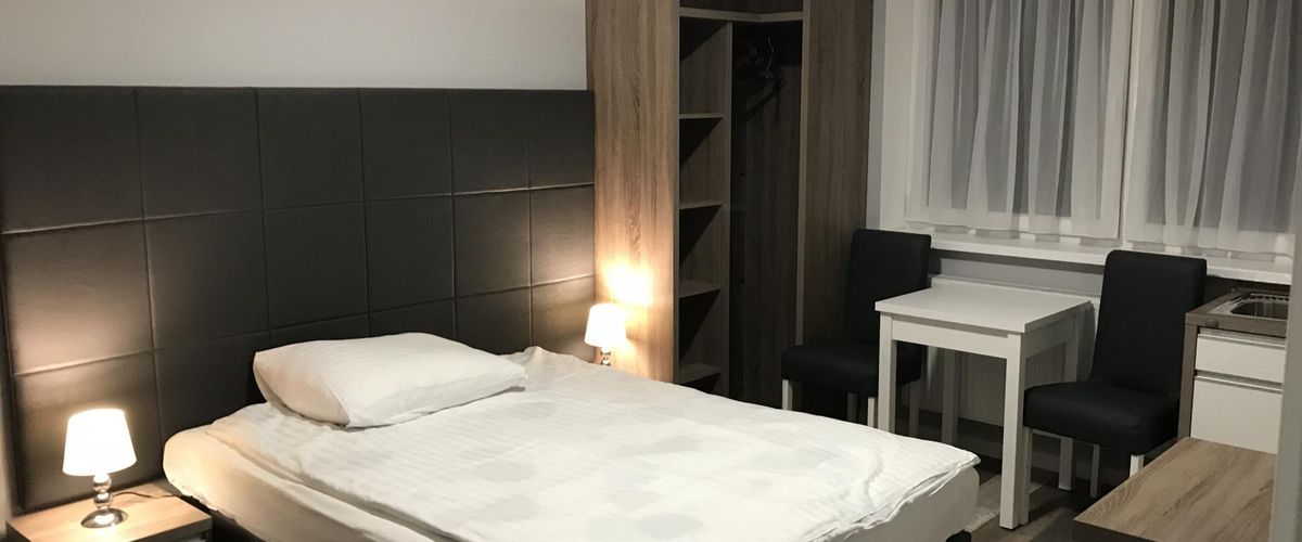 pokój, apartament