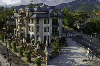 Aparthotel Cristina