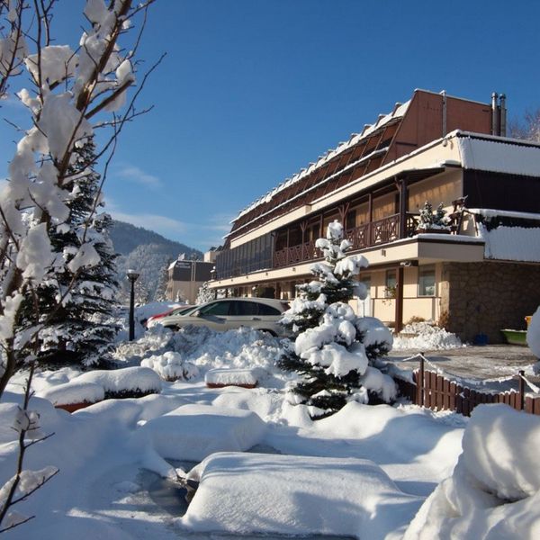 Budowlani - Sanatorium