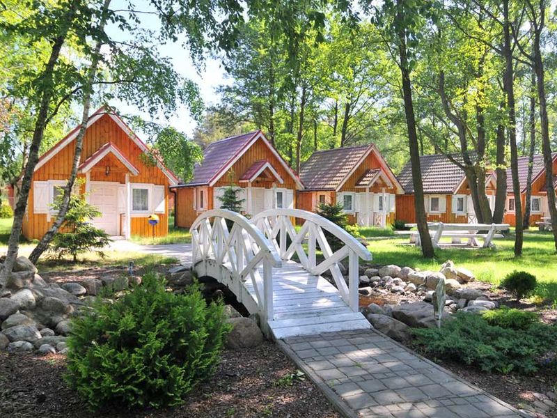 Bursztyn - domki letniskowe