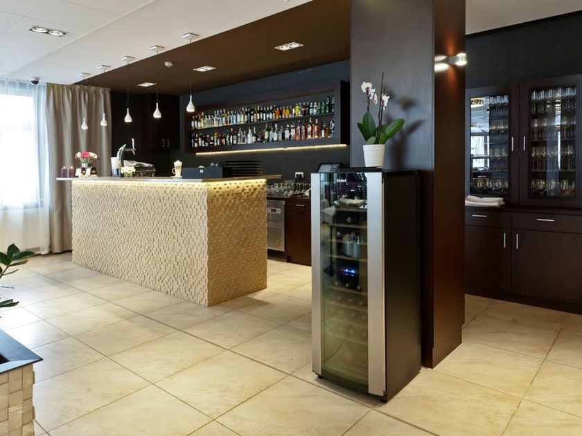 budynek główny, lobby bar, drink bar
