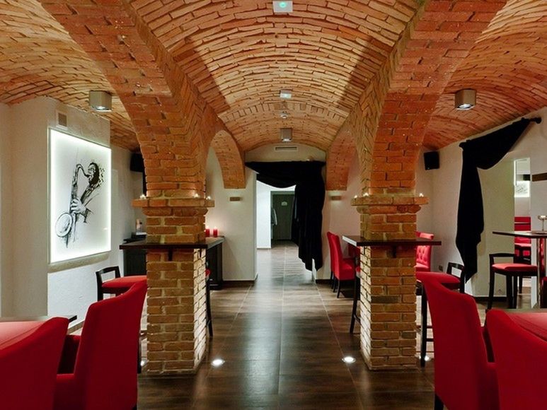 budynek główny, recepcja / lobby, teren hotelu