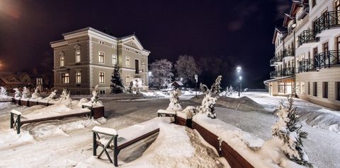 obiekt, budynek główny, teren hotelu