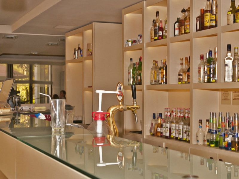 drink bar