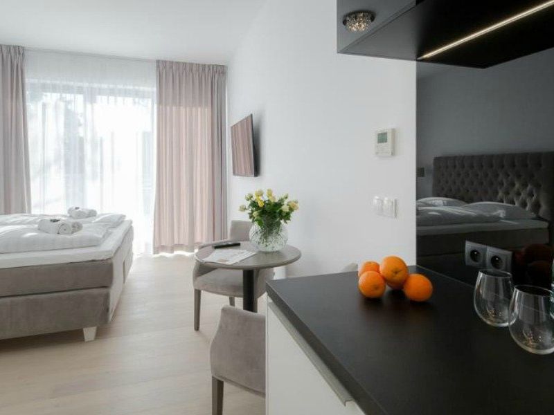pokój, apartament