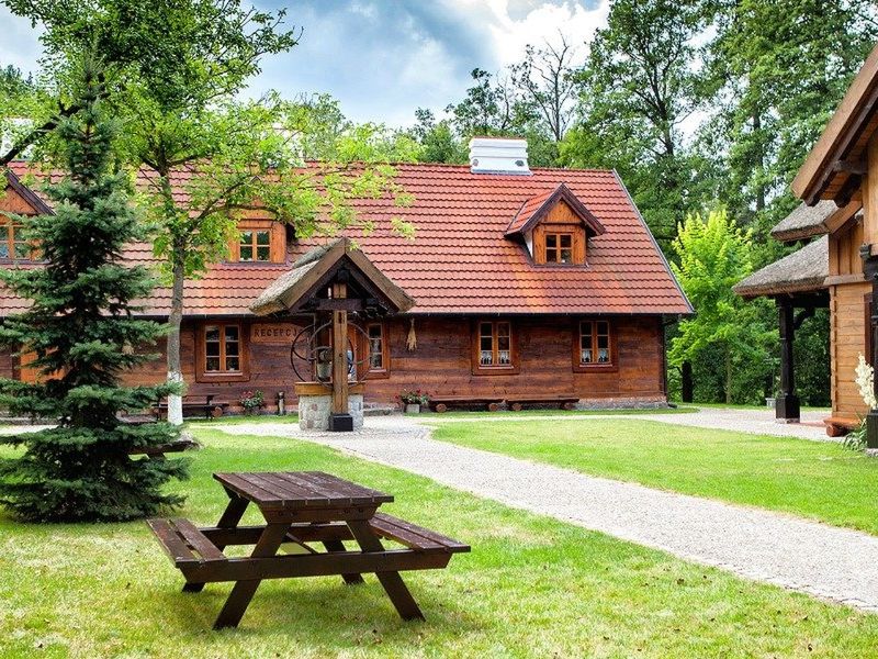 obiekt, teren hotelu