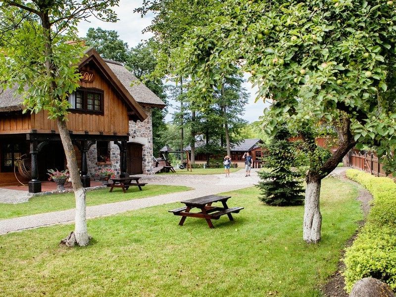 obiekt, teren hotelu