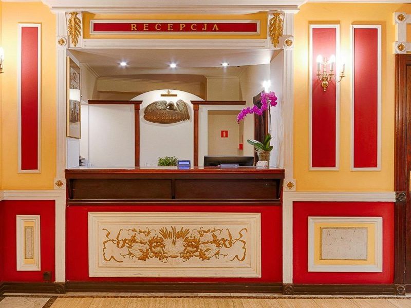 budynek główny, recepcja / lobby, teren hotelu