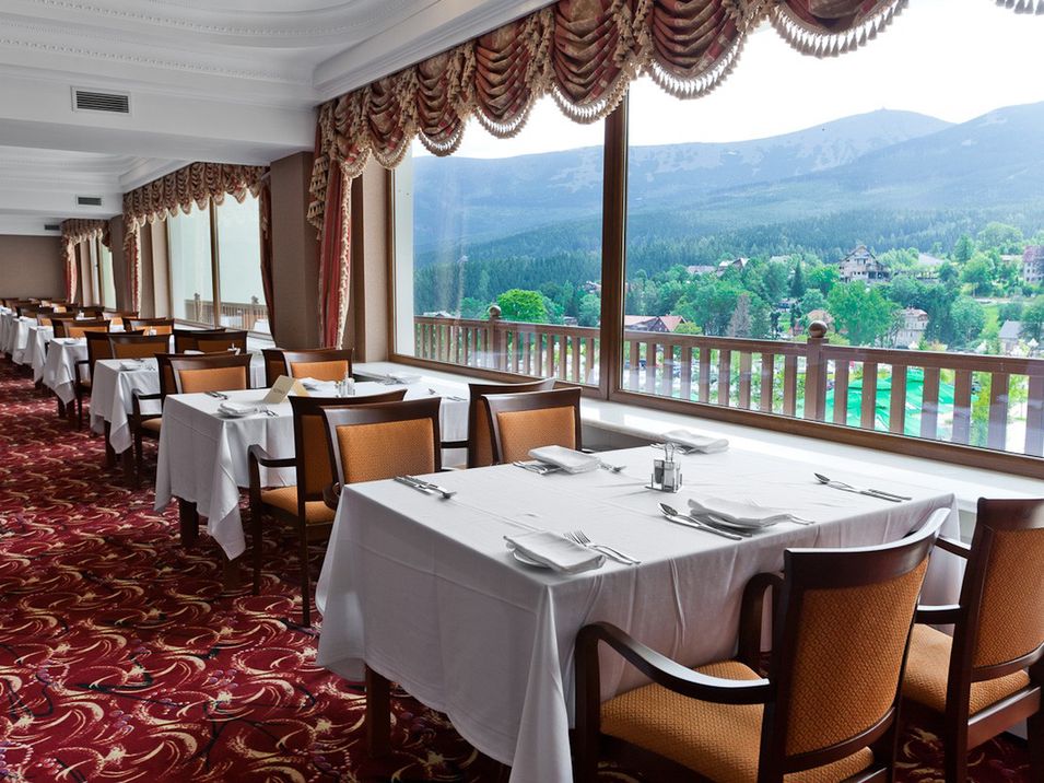 teren hotelu, restauracja