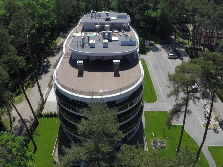 obiekt, budynek główny, teren hotelu