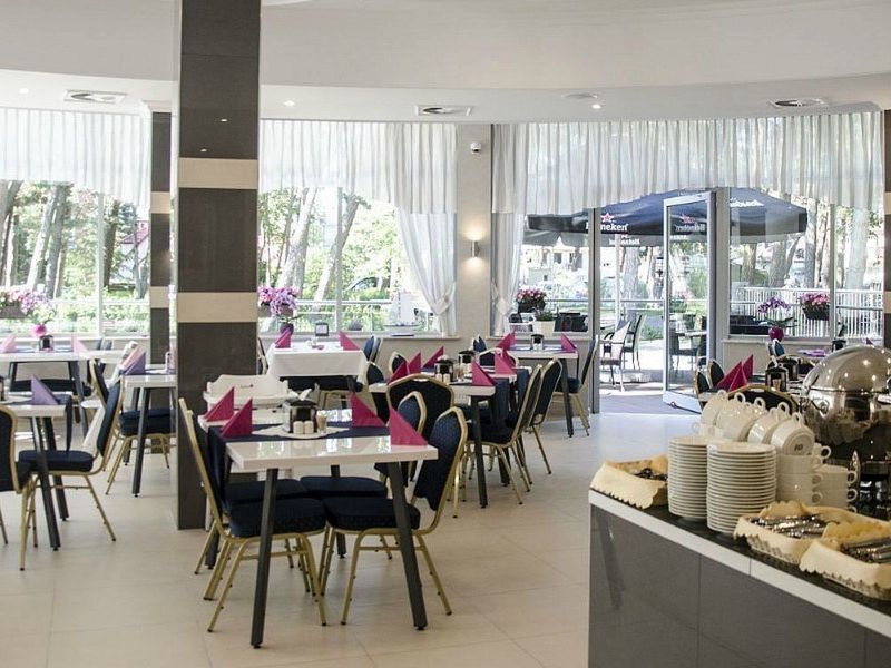 obiekt, restauracja