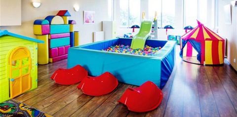kids club