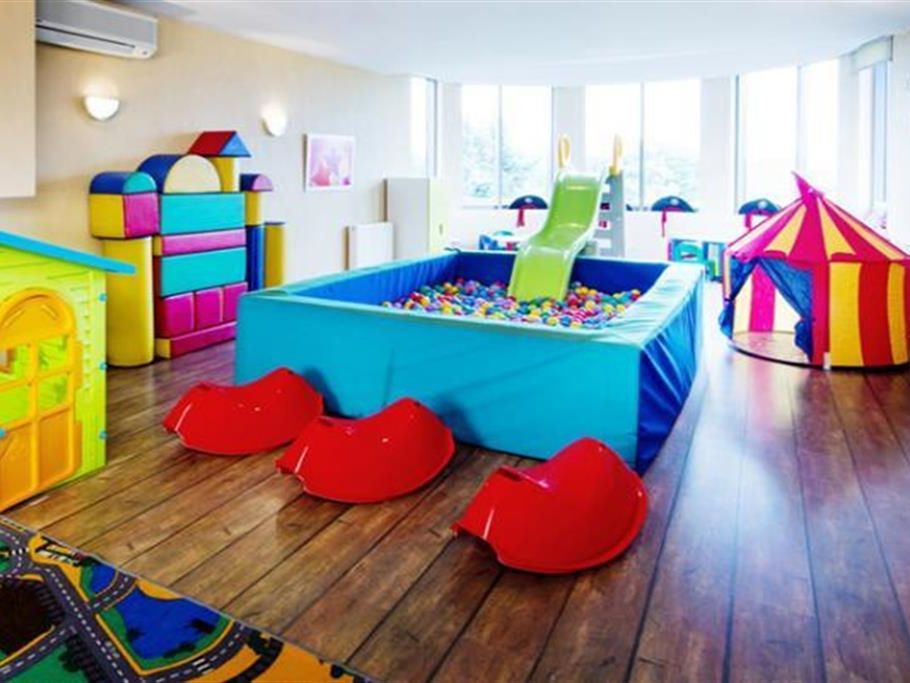 kids club