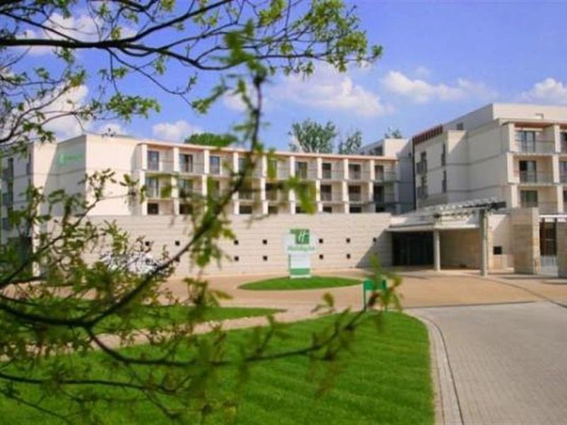 Holiday Inn Warsaw Jozefow