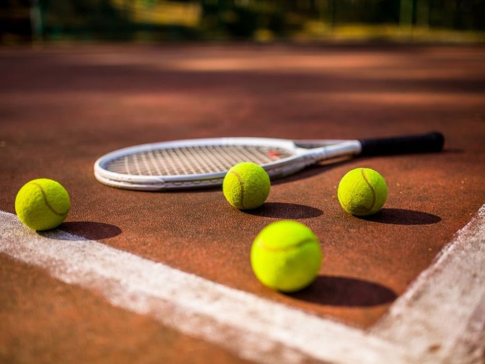 sport i rekreacja, korty tenisowe