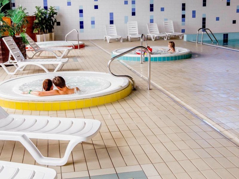 basen, aquapark