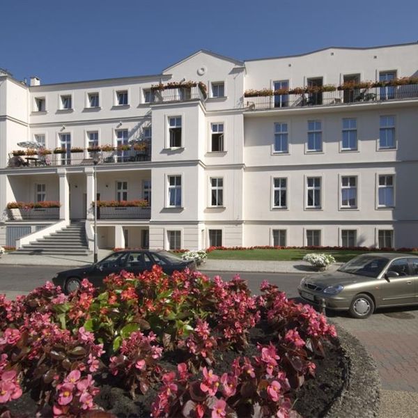 Jantar Hotel & SPA