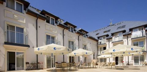 obiekt, teren hotelu