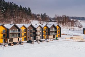 Lake Hill Apartments