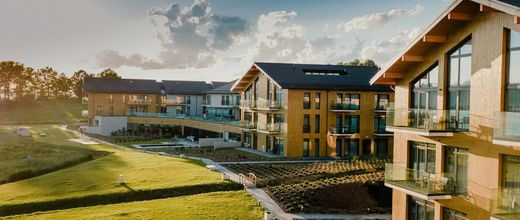 Lake Hill Resort & Spa