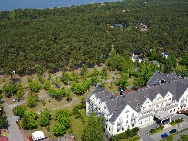 budynek główny, teren hotelu