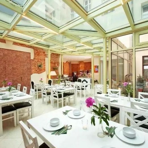 Leone Aparthotel