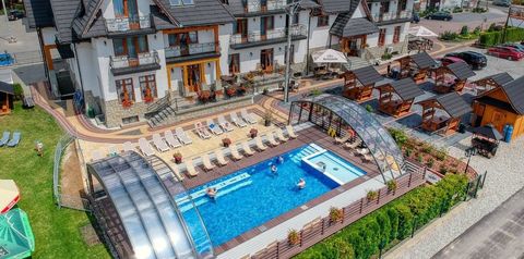teren hotelu, basen