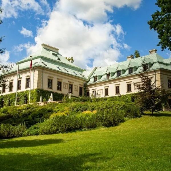 Manor House