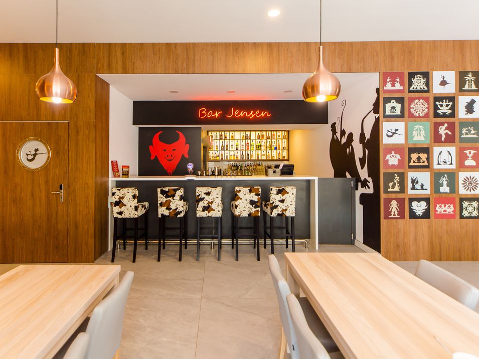 drink bar