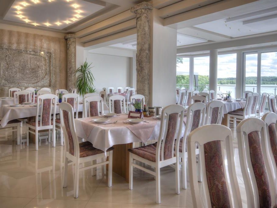 obiekt, restauracja