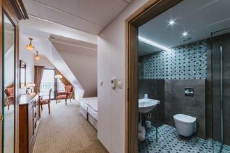 Hotel Paryski Art Business