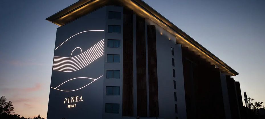 Pinea Resort