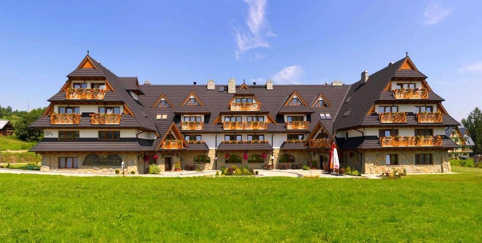 obiekt, budynek główny, teren hotelu