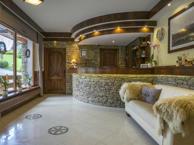 obiekt, budynek główny, recepcja / lobby