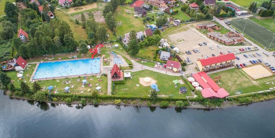 obiekt, teren hotelu