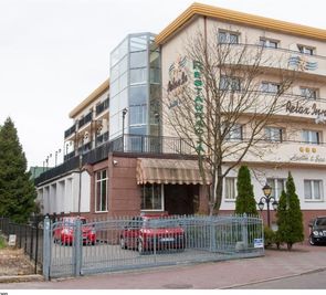 Relax Inn Health & Spa