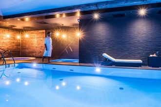 Rezydencja Nova ex Rezydencja Gubałówka