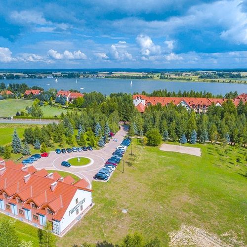Wczasy zorganizowane Mikołajki Roberts Port