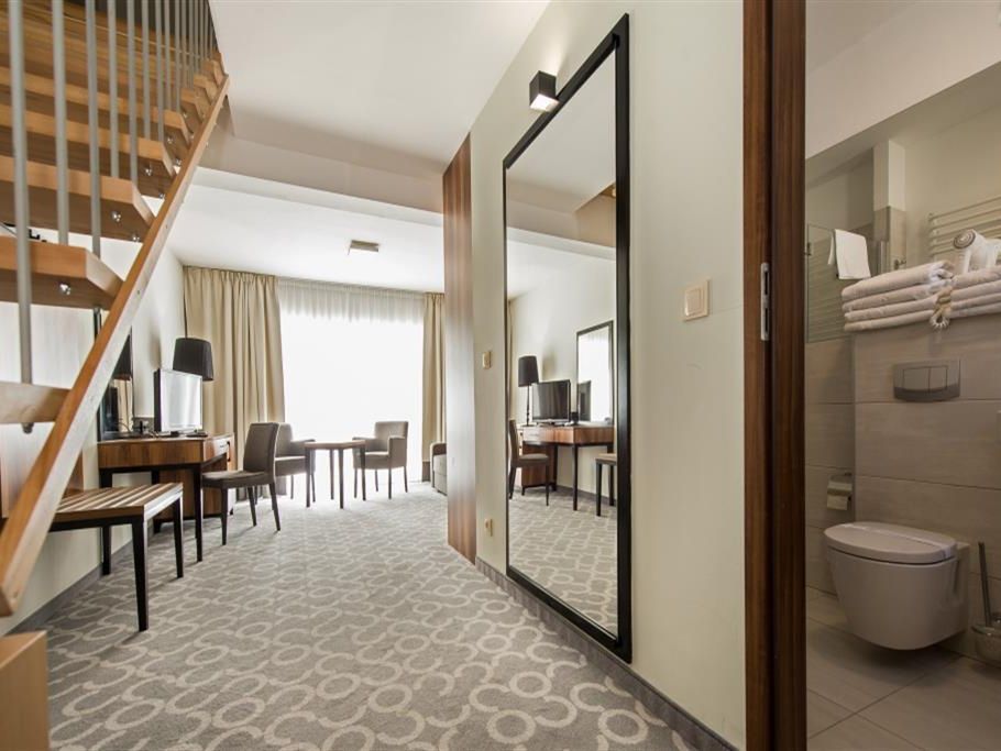 pokój, apartament