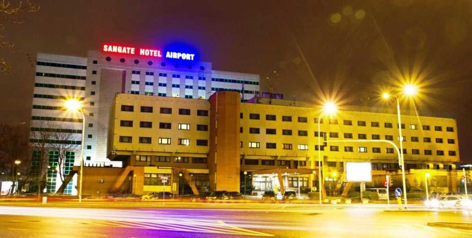 obiekt, budynek główny, teren hotelu