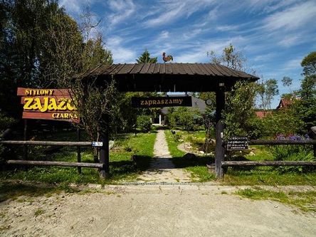 Stylowy Zajazd Pod Czarnym Kogutem