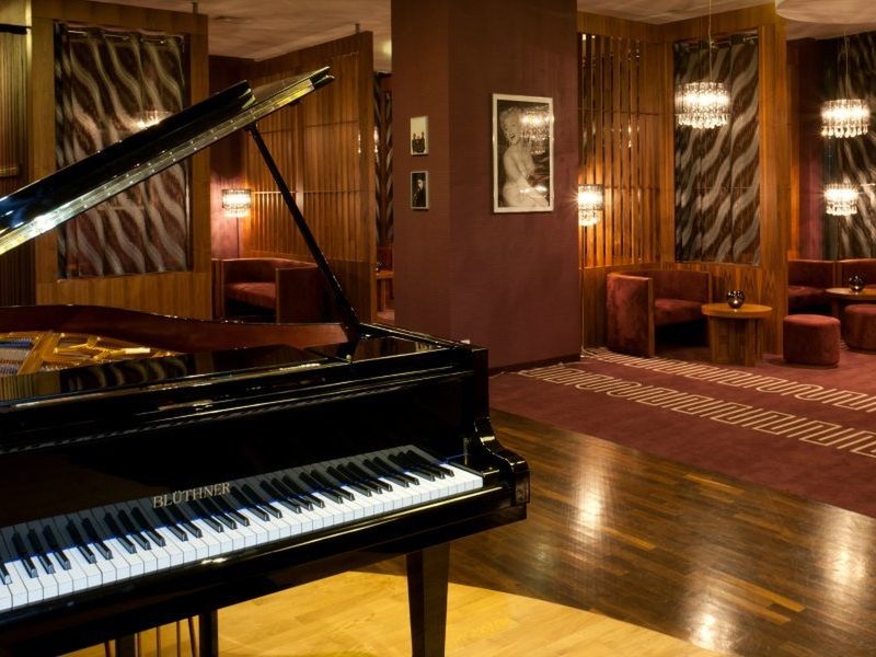 pub