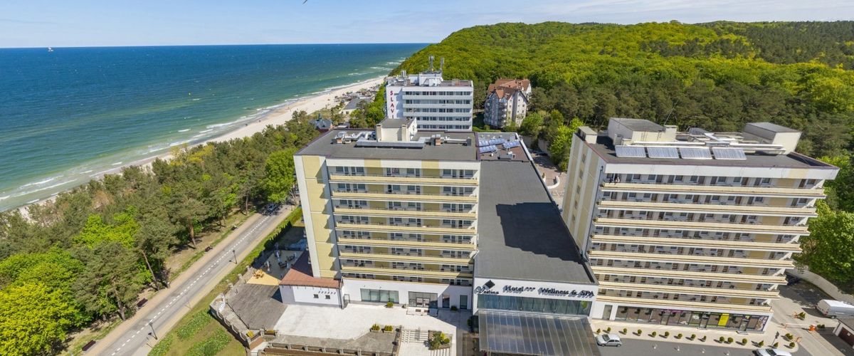 obiekt, teren hotelu