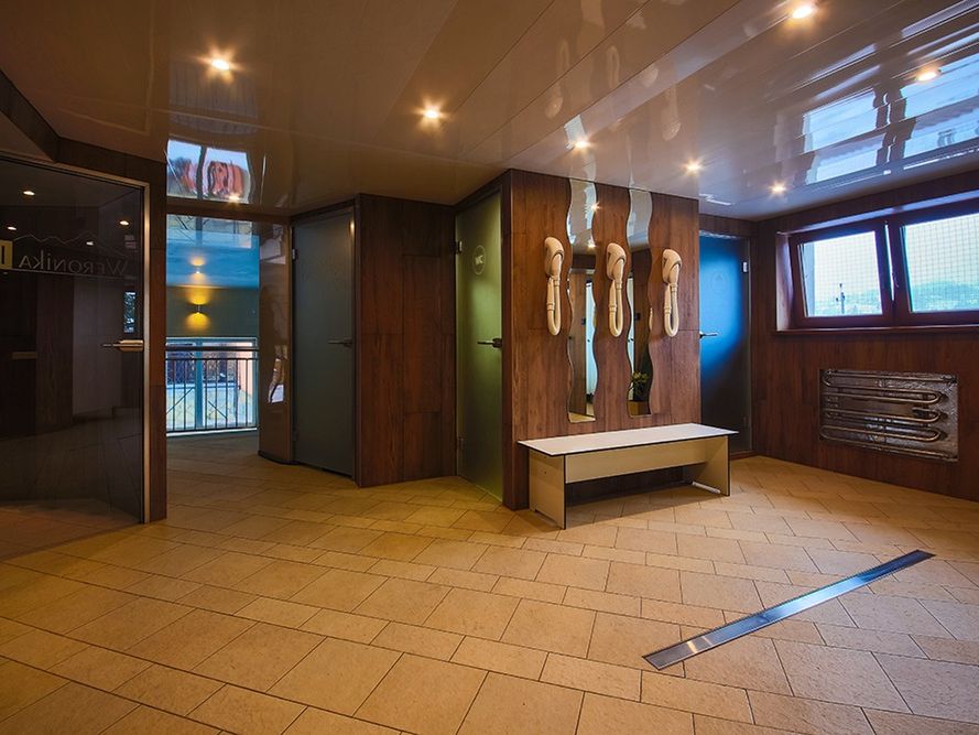 basen, sauna