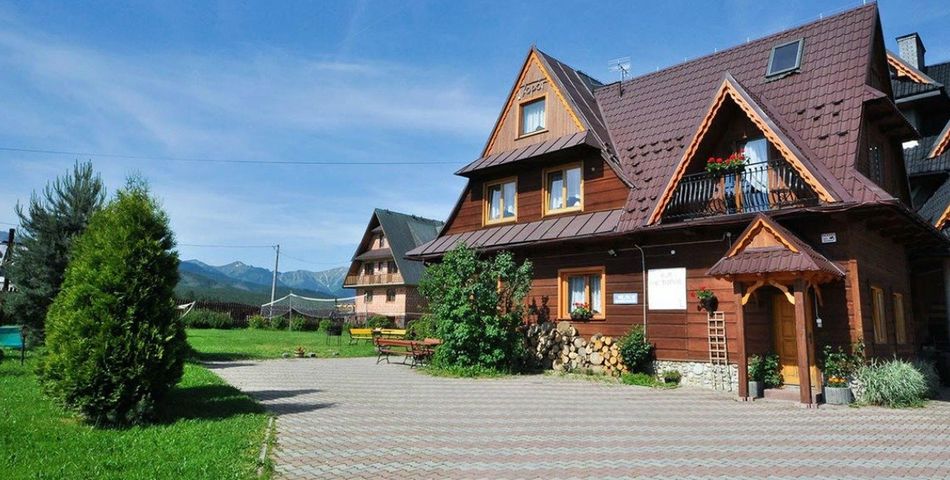 obiekt, budynek główny, teren hotelu