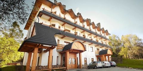 obiekt, budynek główny, teren hotelu
