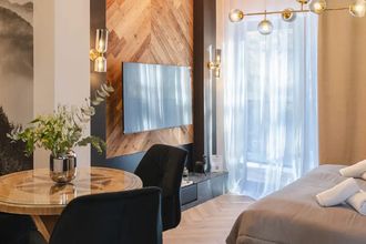 Zwierzyniecka Residence